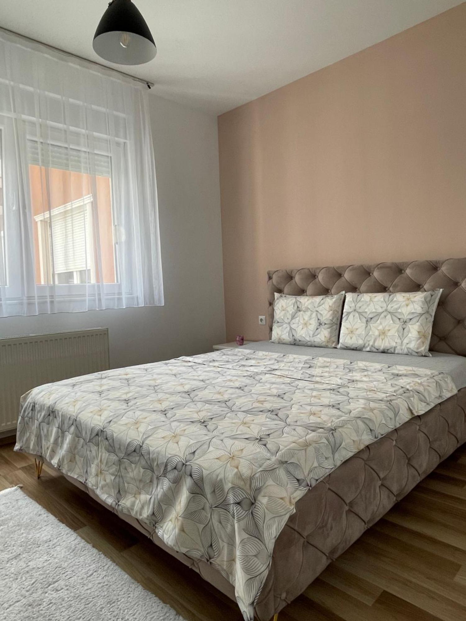 Entire Apartment - Near The Center Pristina Exteriör bild